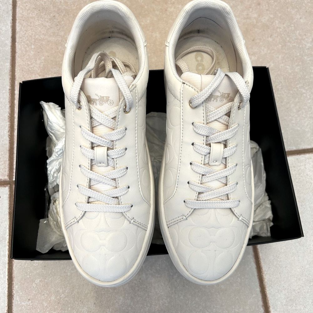 COACH CLIP SIG EMBOS LOWTOP LEATHER SNEAKERS WOMEN SIZE 8.5